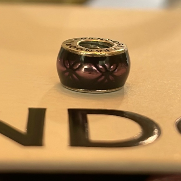Authentic Pandora Vintage Floral Spacer charm enamel and sterling silver - Picture 2 of 6